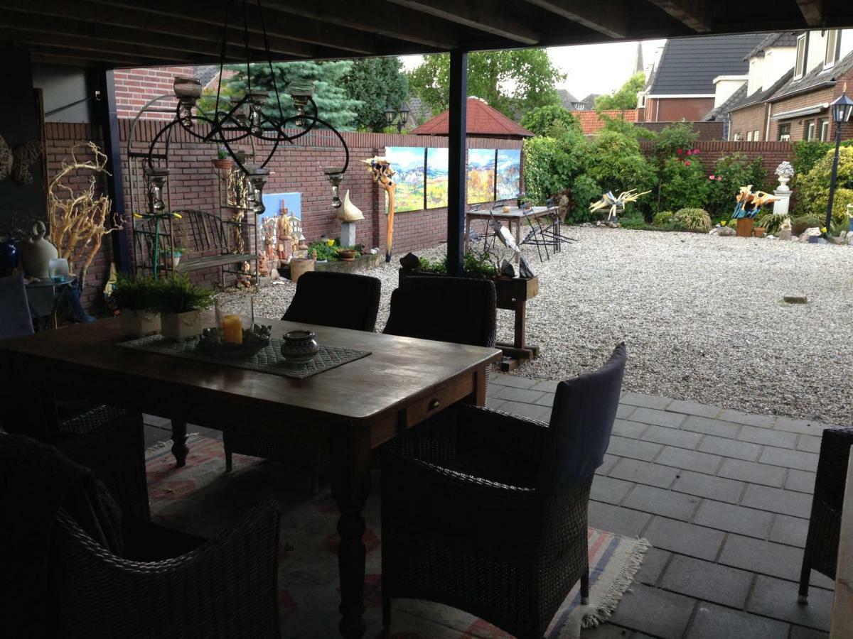 'De Spiering' Leende Luaran gambar